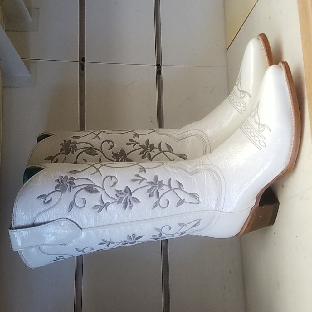 New Womens Corral Z5103